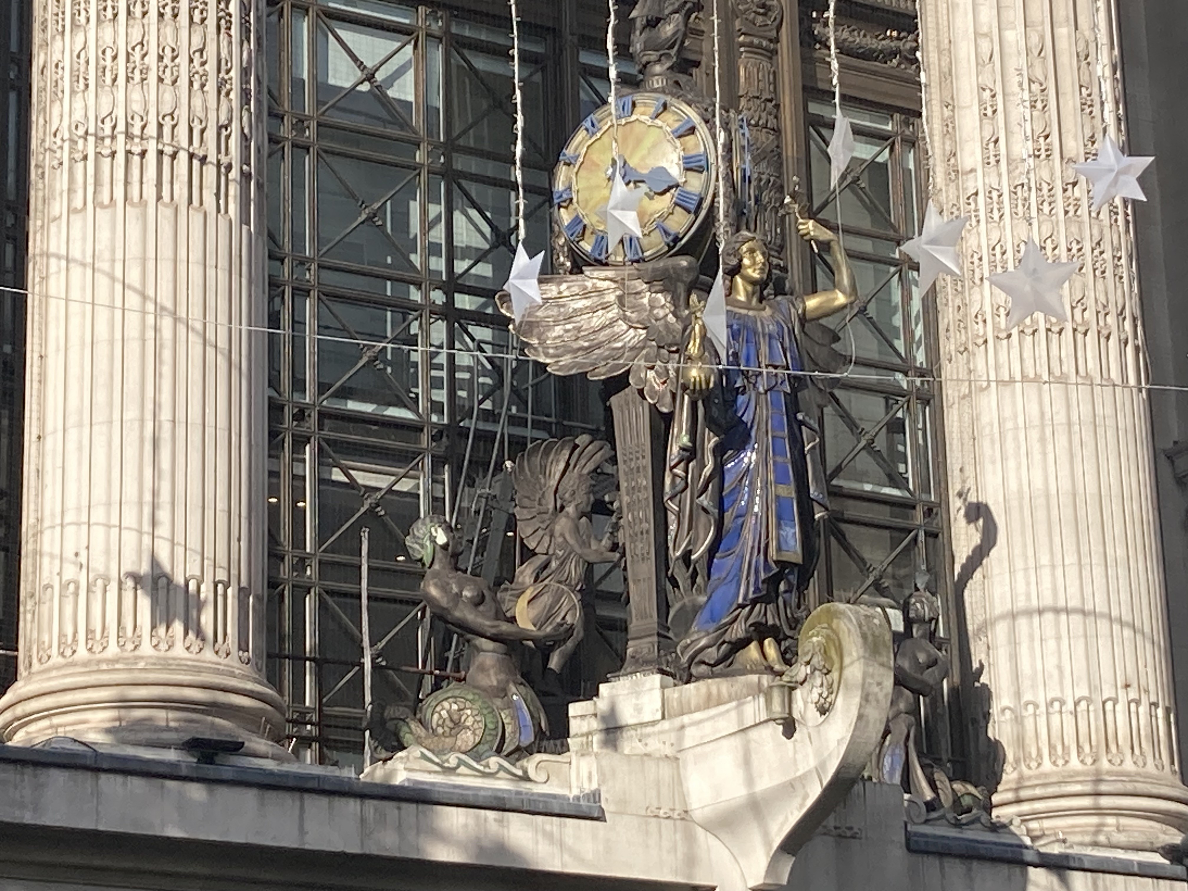 selfridges-clock-2.jpg