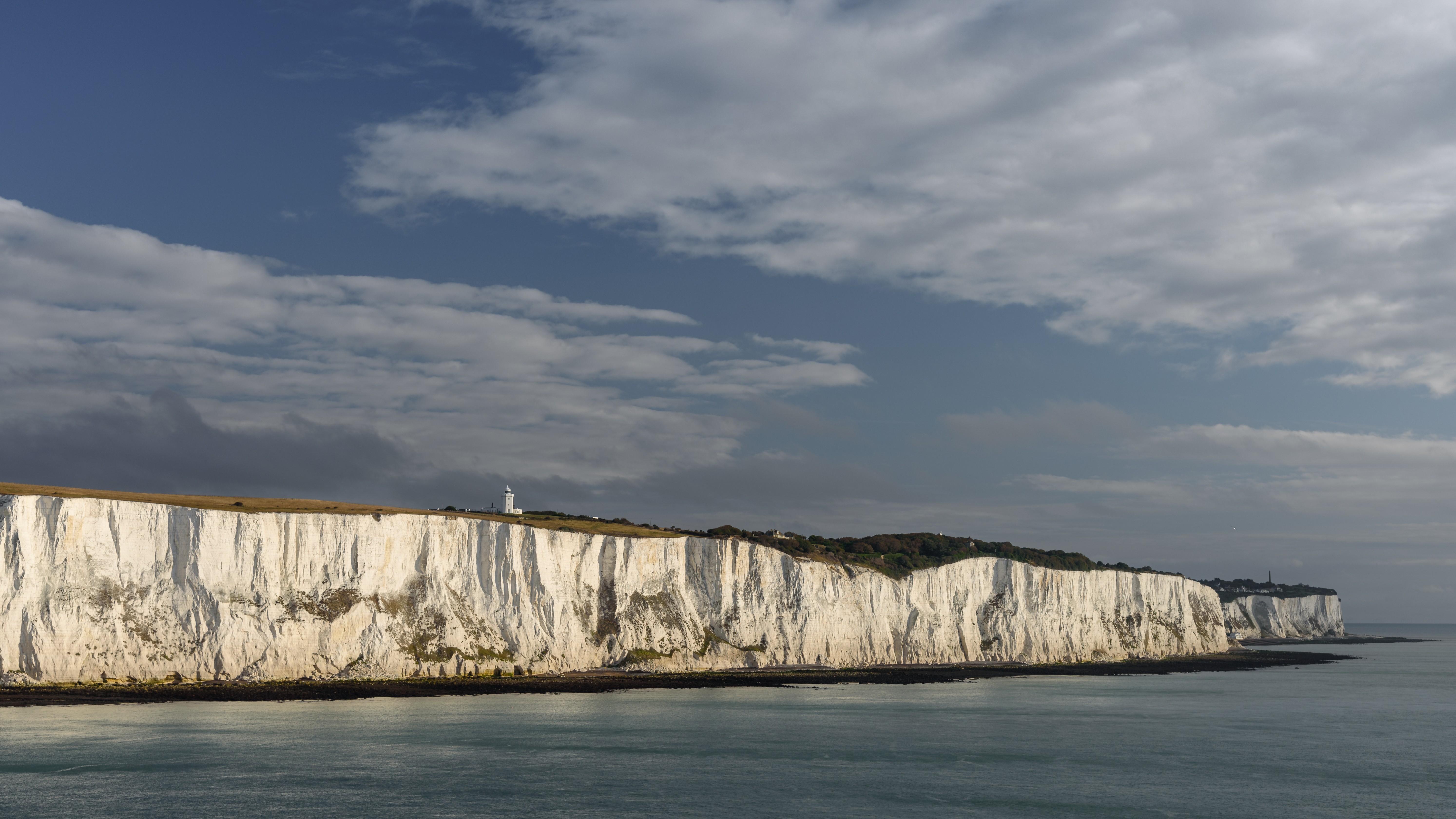 the_white_cliffs_of_dover_(48789268491)-1749394473.jpg